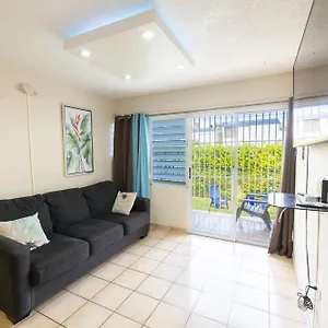 Apartment Montones C-3, Isabela